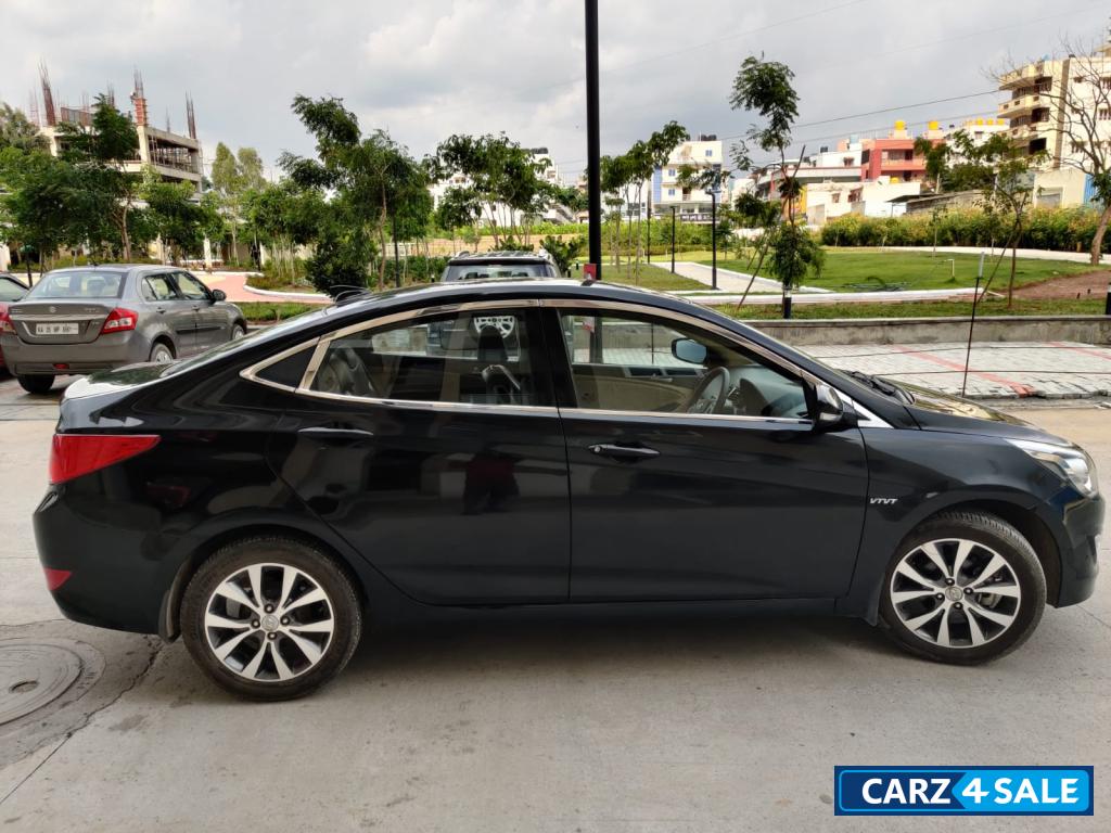 Hyundai Verna 1.6 VTVT SX Hyundai Verna 1.6 VTVT SX