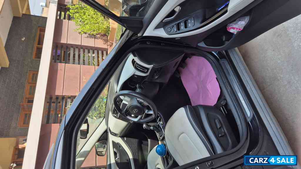 Black Hyundai Creta Sx(o) Black Hyundai Creta Sx(o)