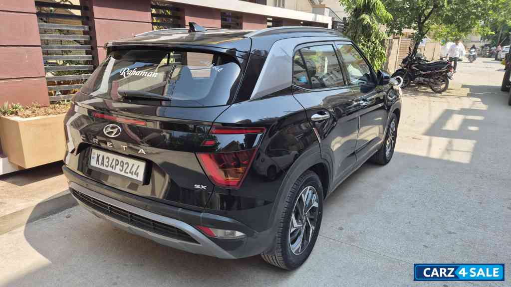 Black Hyundai Creta Sx(o) Black Hyundai Creta Sx(o)
