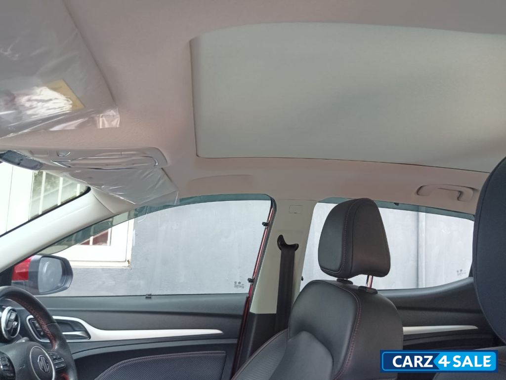 Glaze Red MG ZS EV Exclusive Glaze Red MG ZS EV Exclusive