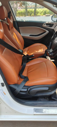 Polar White 2 Hyundai Elite i20 Sportz + vtvt