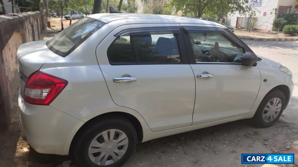 Maruti Suzuki Dzire Tour s cng o Maruti Suzuki Dzire Tour s cng o