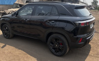 Black Hyundai Creta Sx (0) knight edition