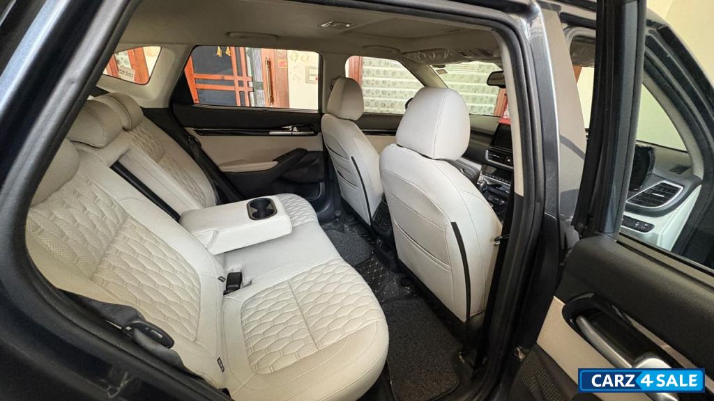 Smoke Grey Kia Seltos HTX DIESEL Smoke Grey Kia Seltos HTX DIESEL