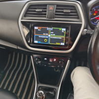 White Maruti Suzuki S-Cross Zeta