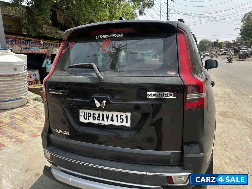 Mahindra Scorpio n z8L 4WD AT 7str