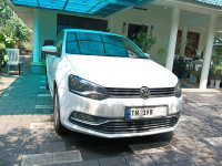 Volkswagen Polo High line 2015 Model