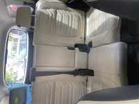 Kia Carens Luxury o diesal at Model