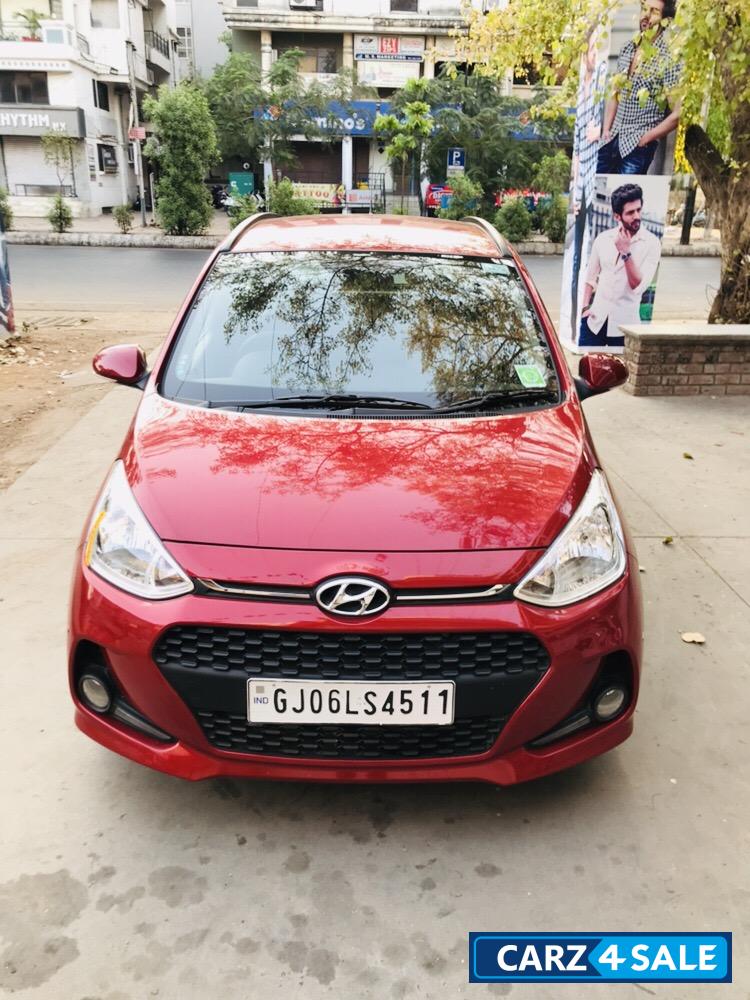 Hyundai  Grand i10