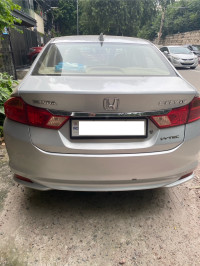 Honda City 1.5 V MT(I-VTEC) 2015 Model