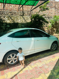 Hyundai Verna Petrol cng 2013 Model