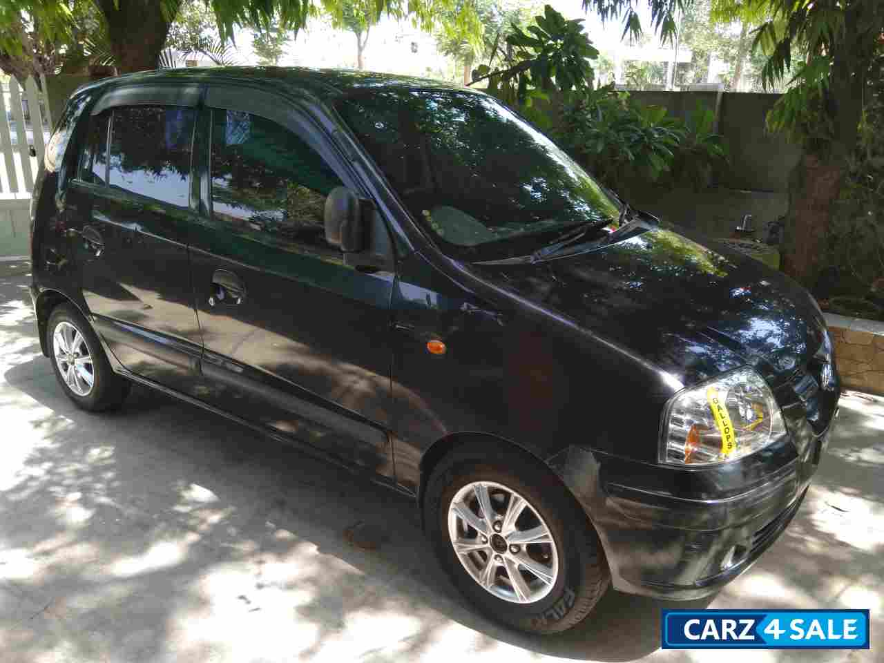 Hyundai  Santro Xing  erlx Black color