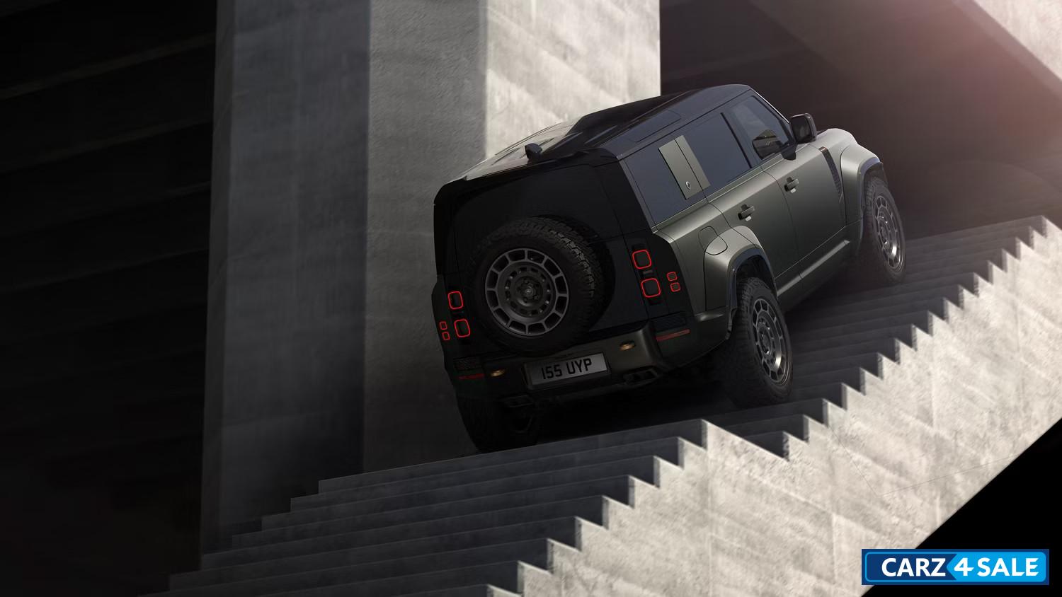 Land Rover Defender Octa Edition One