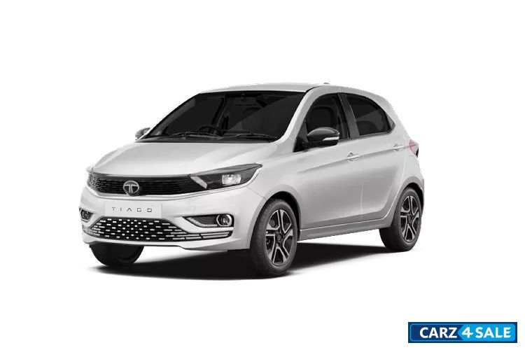 Tata Tiago 2025 - Pristine White