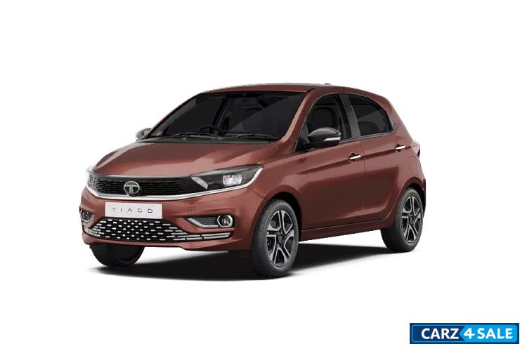 Tata Tiago 2025 - Supernova Copper